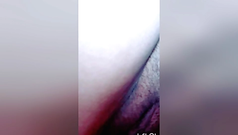 Indian amateur bhabhi masturbating to the best of her ability