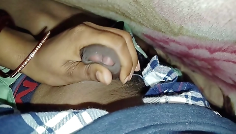 Bollywood girl with beautiful boobs is having a great handjob