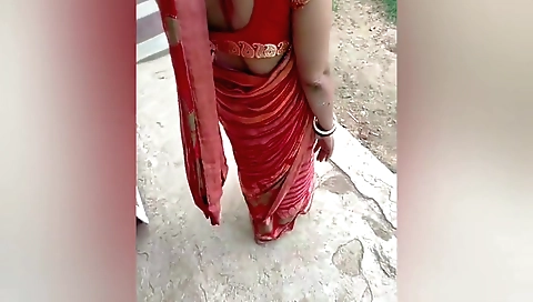 Hot amateur hd porn with a nice brunette in the village
