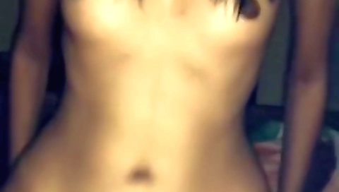 Indian teen is playing with her cunny and deep throat