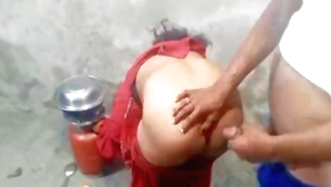 Manisha bhabhi ki chuli hindi kuch bala bolao kahan chalega