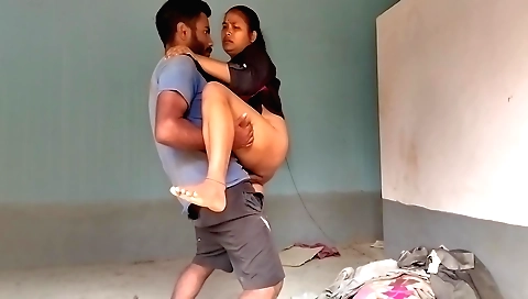 Indian pornstar in sexy amateur hd video in the bedroom