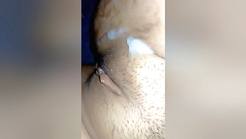 Indian babe with a perfect body gets her wet cunt fucked