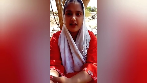 Sexy indian babe makes a big jungle fire and plays with flamingos
