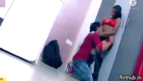 Brunette indian babe has a nice massage and gets fucked