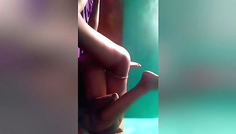 Indian brunette babe gets her pussy fucked on webcam