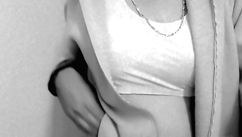 Amateur indian chick video with her boyfriend in solo