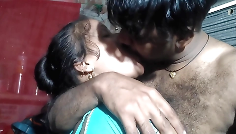 Indian amateur teen 18+ tries sex in front of camera