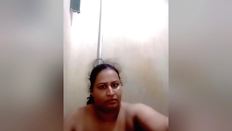 Bitch with a hairy ass stretches her pussy on camera