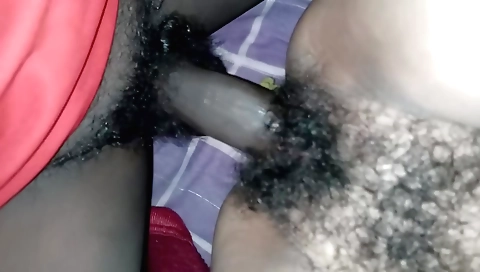 Indian hairy pussy video showing me trying to fill this cunt