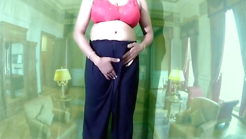 I masturbate in the street and have sex with myself