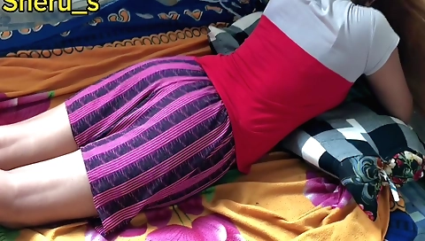 Sri Lanka chick has her big natural boobs in this solo clip