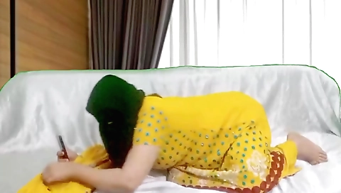Indian bhabhi with big natural boobs caught with big boob stepbrother