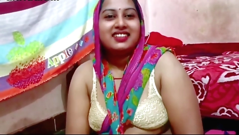 Indian stepdaughter in her white panties gets her hairy pussy fucked