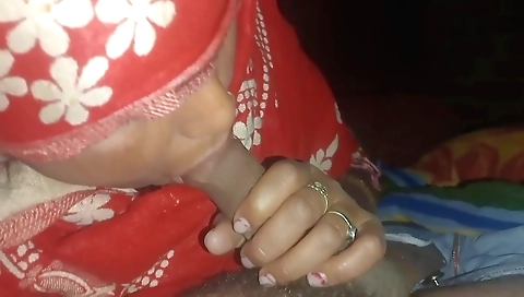 Indian girl sucks a cock in her tight pussy and pussy
