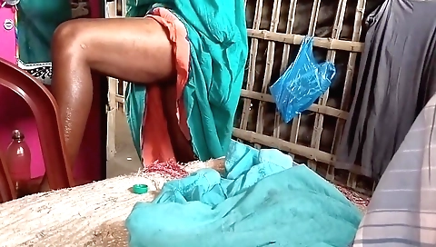 Indian girl leaves home early for her own pleasure