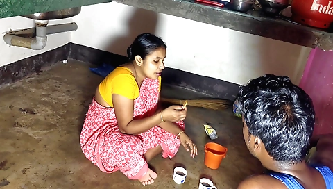 Deliwara is going to ride her boyfriend's cock in a homemade video