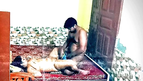 Indian amateur milf gets her pussy licked and fucked