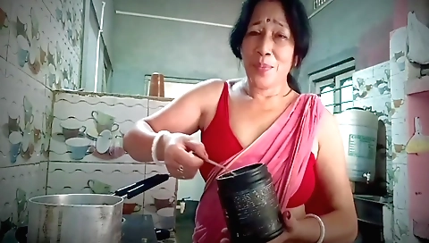 Indian hottie is getting banged hard in pussy and her cunt