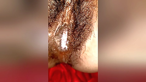 Hot babe 18+ in a homemade porn video with her pussy