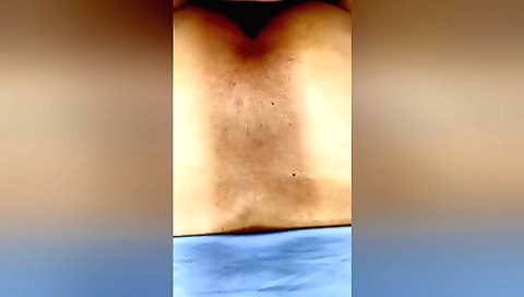 Indian security guard gets caught having sex with a client