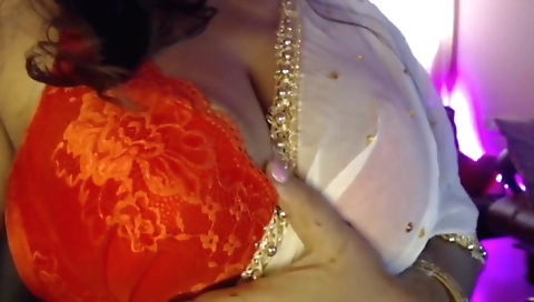 Busty brunette with a great body 2013 solo porn video
