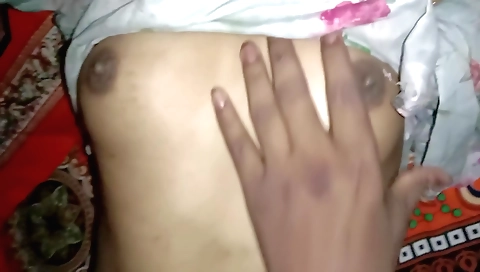Amateur indian sex video with a young girl in her jeans